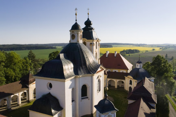 Foto turistického cíle Poutní kostel Jména Panny Marie