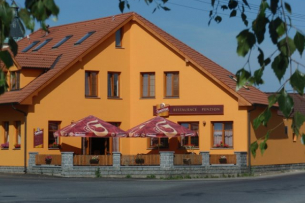 Foto turistického cíle Restaurace a penzion Na Křižovatce