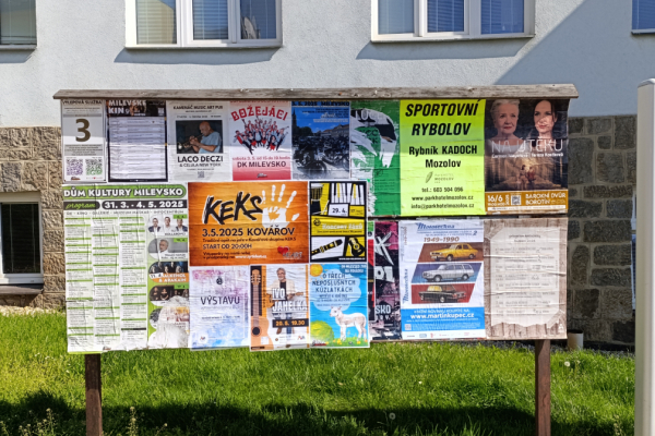 Foto výlepové plochy v Milevsku 3 POLIKLINIKA