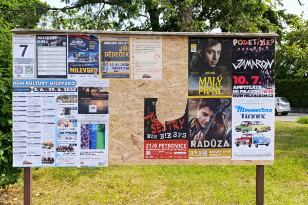 Foto výlepové plochy v Milevsku 7 TYRŠOVO NÁMĚSTÍ
