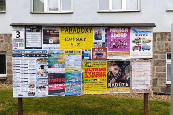 Foto výlepové plochy v Milevsku 3 POLIKLINIKA