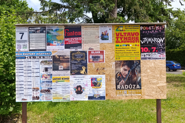 Foto výlepové plochy v Milevsku 7 TYRŠOVO NÁMĚSTÍ
