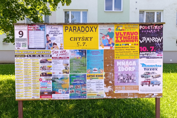 Foto výlepové plochy v Milevsku 9 VZOR