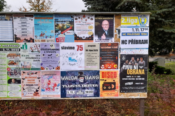 Foto výlepové plochy v Milevsku 8 DŮM KULTURY