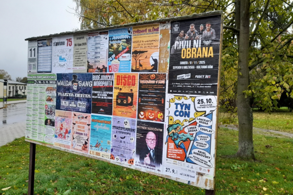 Foto výlepové plochy v Milevsku 11 MĚSTSKÝ ÚŘAD