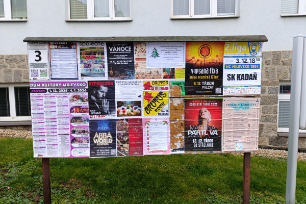 Foto výlepové plochy v Milevsku 3 POLIKLINIKA