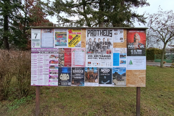 Foto výlepové plochy v Milevsku 7 TYRŠOVO NÁMĚSTÍ