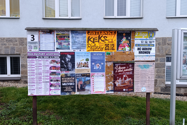 Foto výlepové plochy v Milevsku 3 POLIKLINIKA