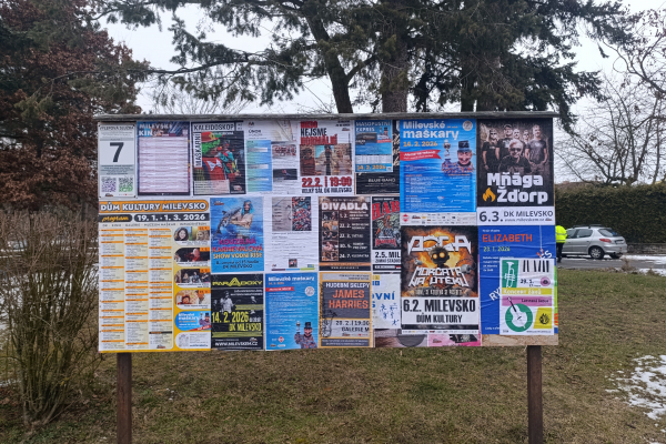 Foto výlepové plochy v Milevsku 7 TYRŠOVO NÁMĚSTÍ