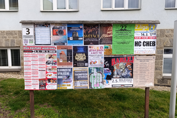 Foto výlepové plochy v Milevsku 3 POLIKLINIKA