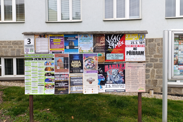 Foto výlepové plochy v Milevsku 3 POLIKLINIKA