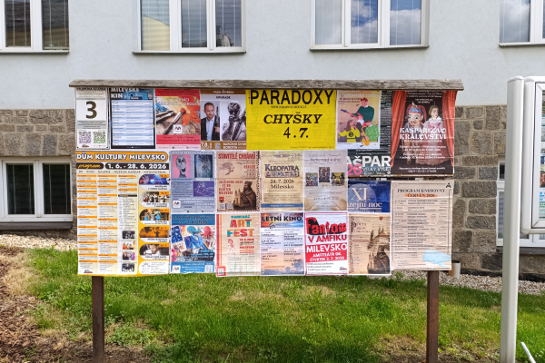 Foto výlepové plochy v Milevsku 3 POLIKLINIKA