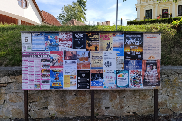Foto výlepové plochy v Milevsku 6 AUTOBUSOVÉ NÁDRAŽÍ