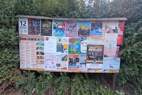Foto výlepové plochy v Milevsku 12 STARÉ SÍDLIŠTĚ