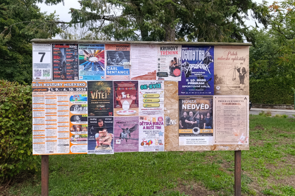 Foto výlepové plochy v Milevsku 7 TYRŠOVO NÁMĚSTÍ