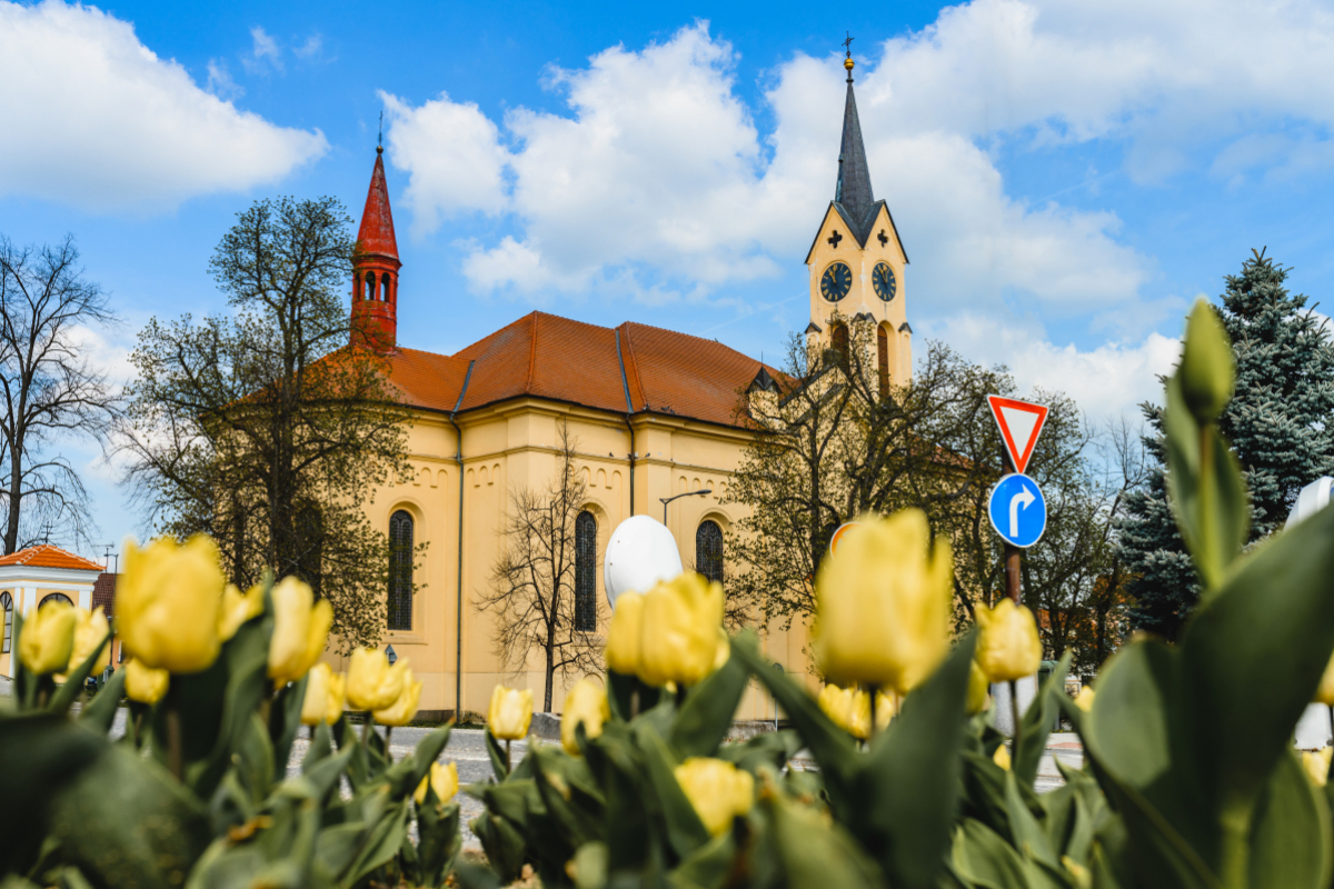 Foto Slavnostní představení knihy Sv. Bartoloměj, kostel v srdci Milevska