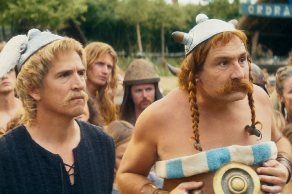 Foto ASTERIX A OBELIX: ŘÍŠE STŘEDU