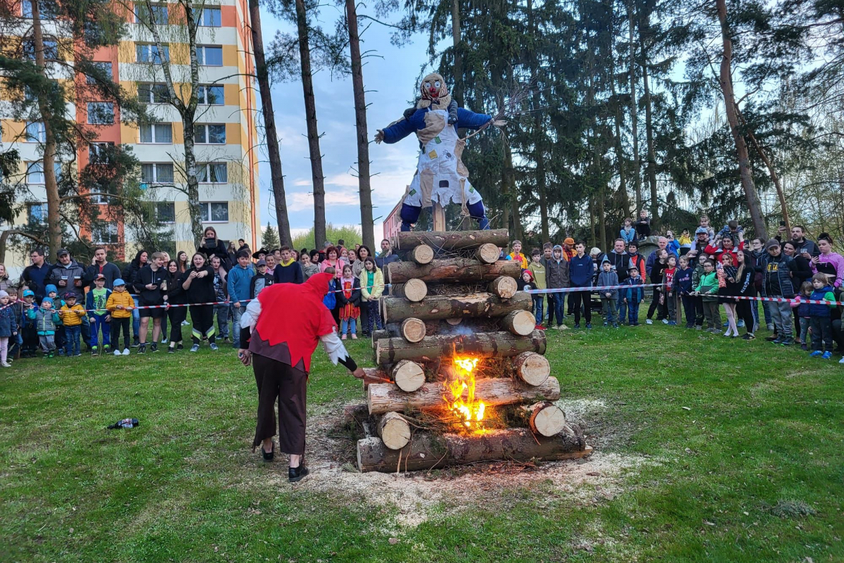 Foto Čarodějnice v amfíku