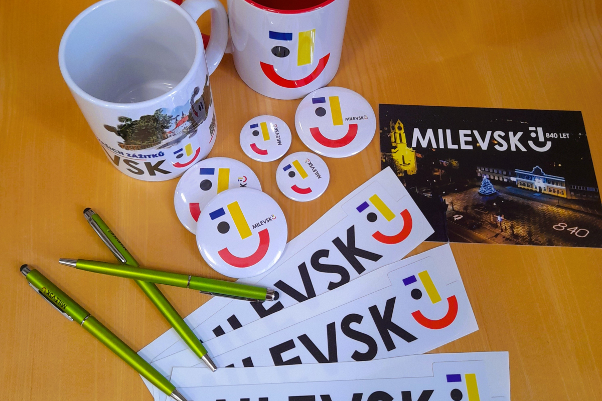 Foto k aktualitě Nové suvenýry s novým logem města Milevska