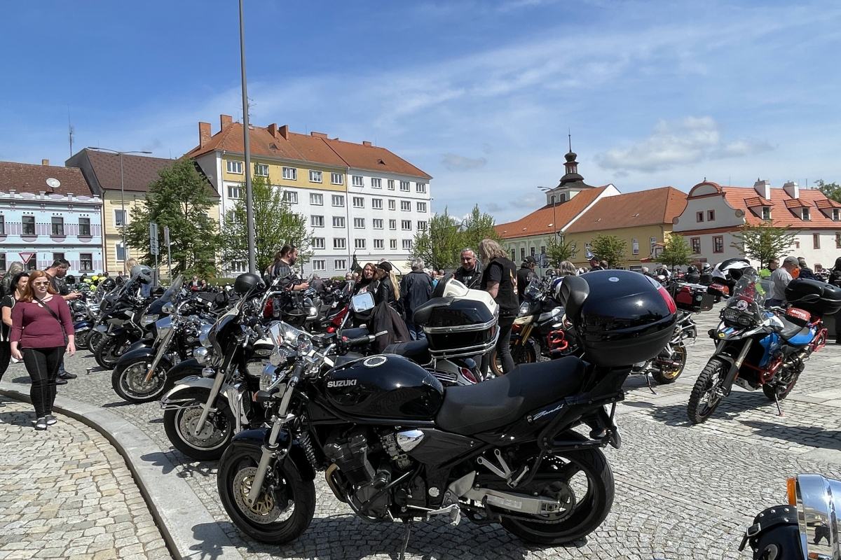 Foto 16. Setkání motorkářů s požehnáním na cestu
