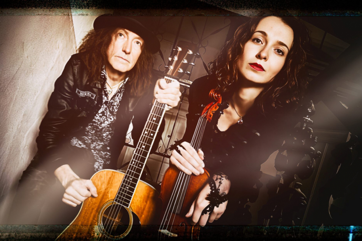 Foto Hudební sklepy - Gwyn Ashton duo 