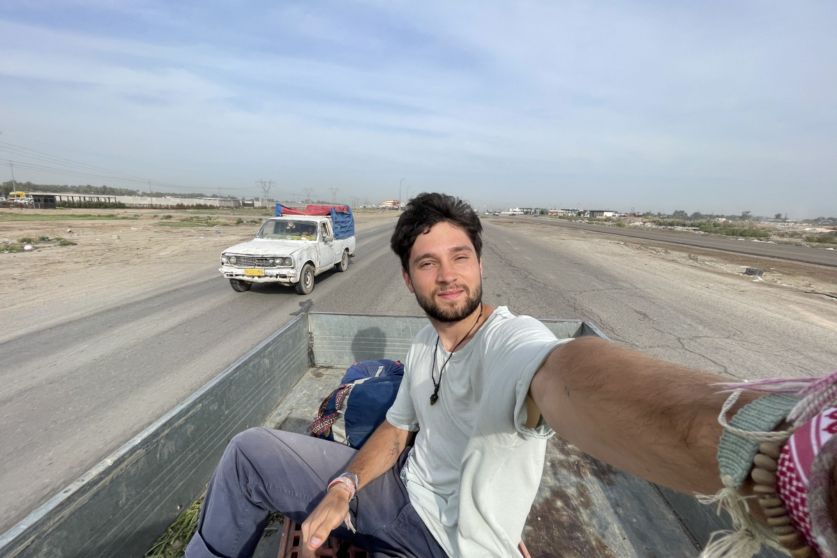 Foto Knihovna na cestách: Stopem přes Irák, Írán a Afghánistán