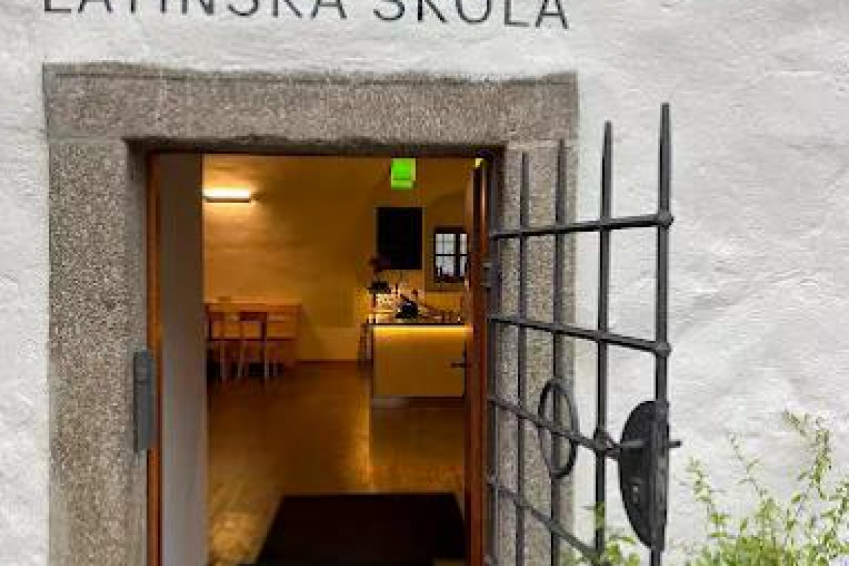 Foto Kavárna v Latinské škole