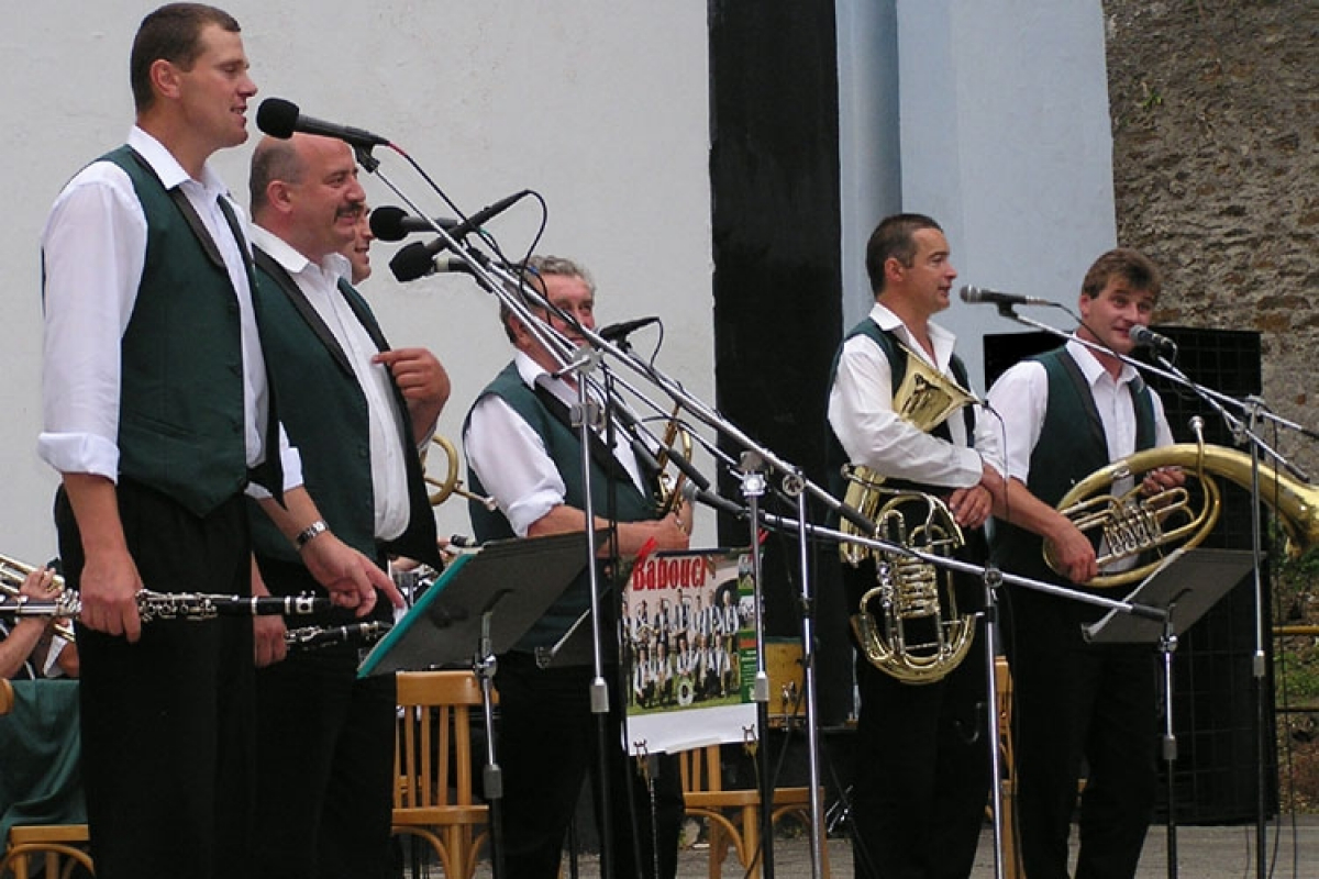 Foto Odpoledne s dechovkou Babouci