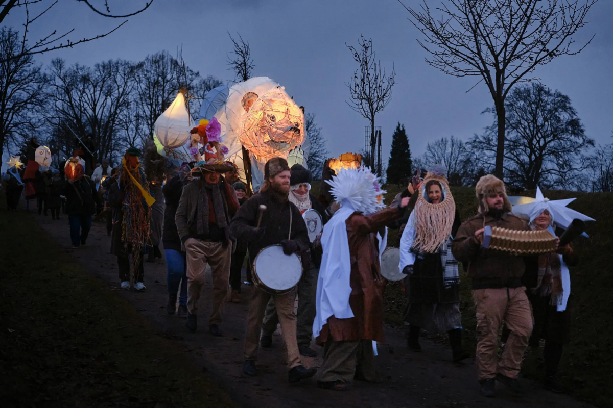 Foto Tanec s medvědem