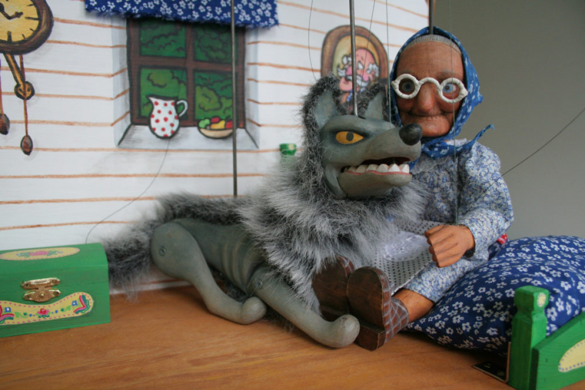 Foto Pohádka ke Dni dětí - Z Karkulčina košíku